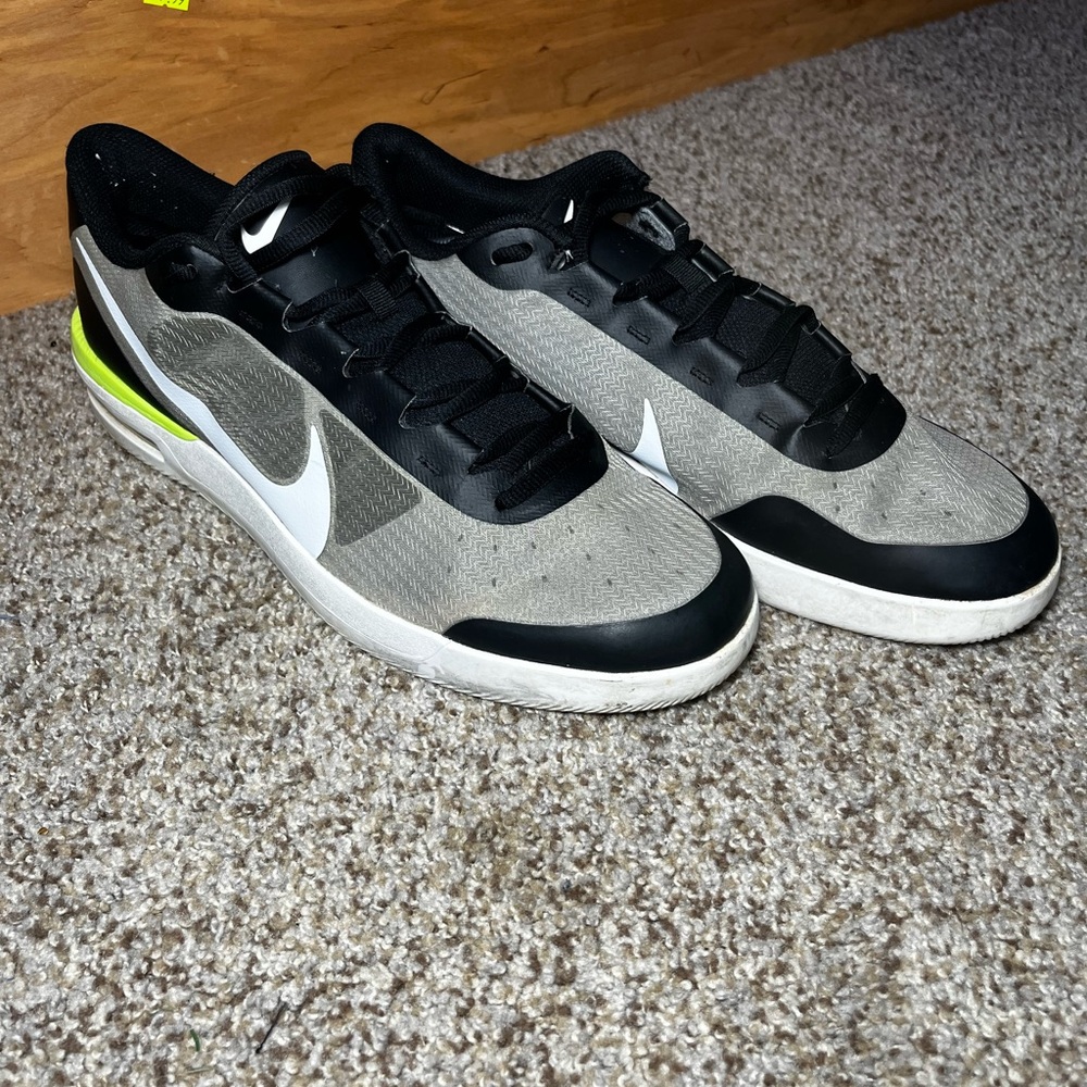 Air Max Vapor Wing MS 'Black Volt'